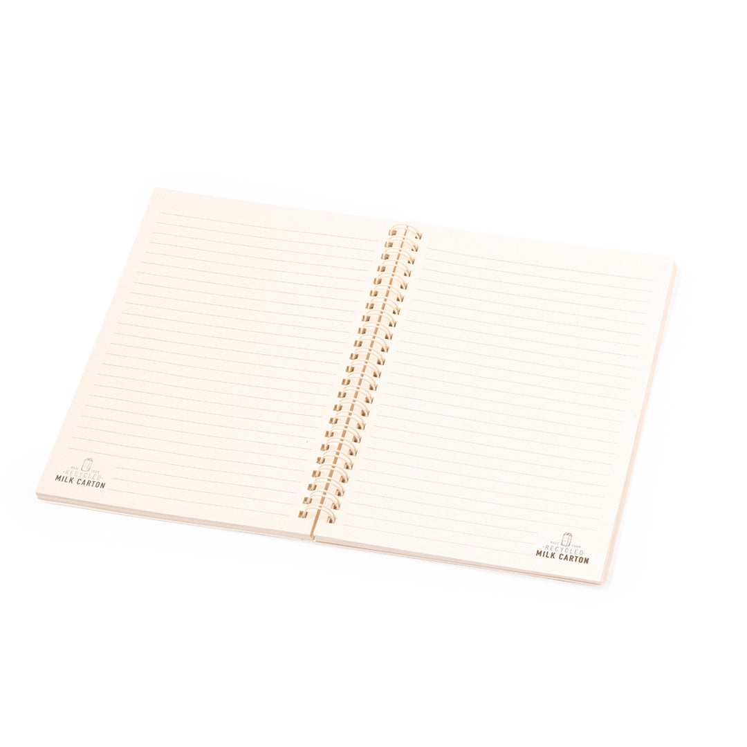 Quaderno a doppio anello con copertina di cartone del latte riciclato