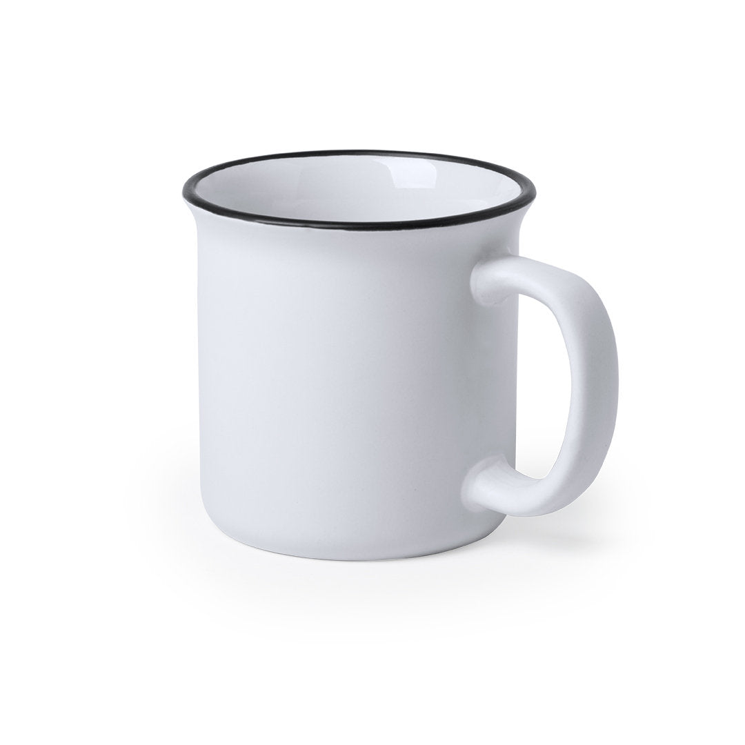 Tazza in ceramica bianca in stile vintage