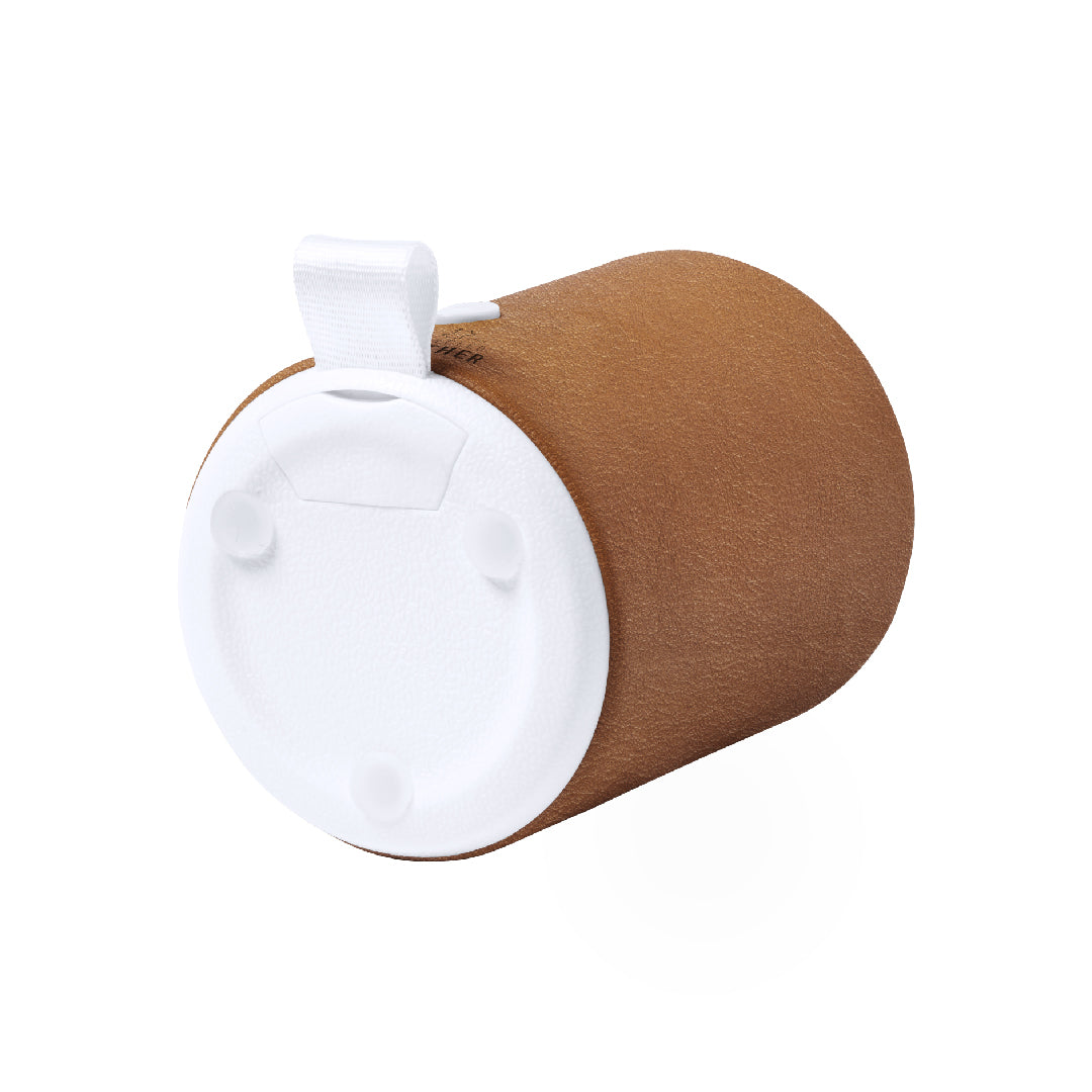 Altoparlante con rivestimento in pelle riciclata