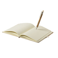 Set quaderno e penna in sughero