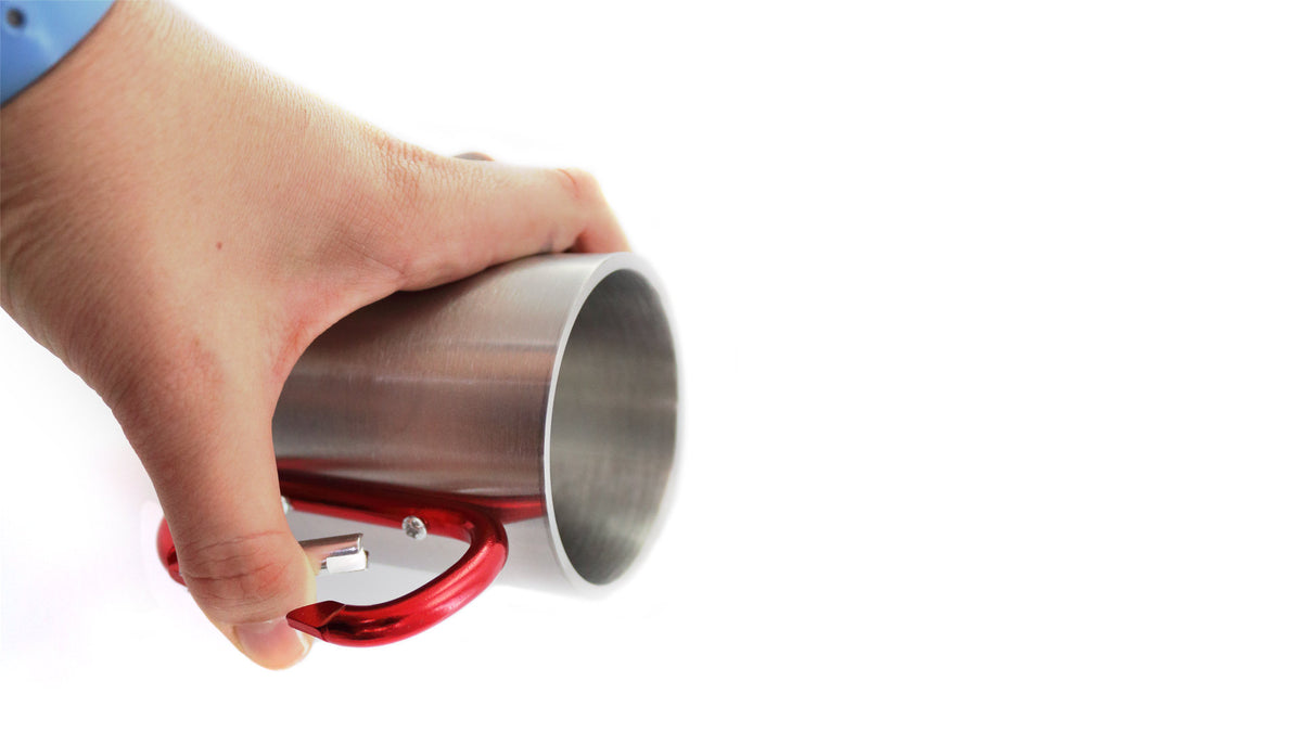 Tazza in acciaio con moschettone