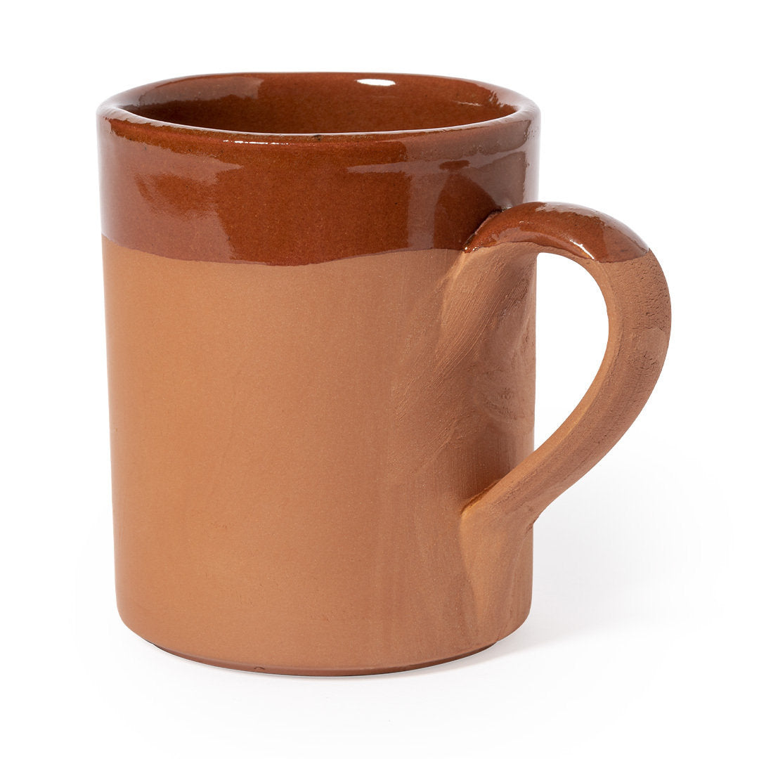 Tazza in argilla design classico