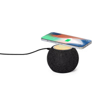 Altoparlante con ricarica wireless